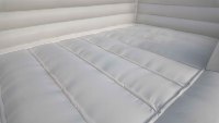 Château gonflable élégant blanc pour mariage, combo toboggan et château gonflable de qualité commerciale pour location événementielle en extérieur