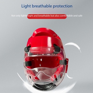 Le masque facial du casque de taekwondo est détachable. Équipement de protection transparent professionnel pour la pratique du kickboxing. - Product Image 2