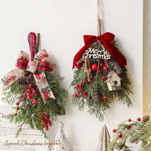 Guirlande de Noël en cèdre artificiel rouge YUELIAN avec pommes de pin et baies, décoration murale pour porte d'entrée - Product Image 2