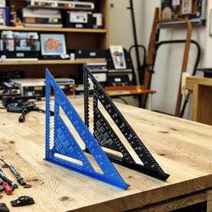 Équerre en alliage d'aluminium Licheng, équerre métrique, équerre industrielle OEM, équerre de <span class=keywords><strong>charpentier</strong></span>, règle triangulaire de mesure de 7 pouces et 12 pouces - Product Image 1