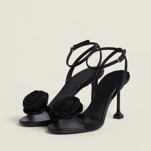 Sandales à talons aiguilles pour femme, grande taille 46, avec fleurs en soie 3D, à brides cheville, style escarpin à bride unique, pour l'été - Product Image 3