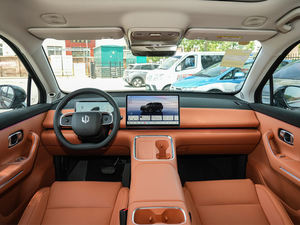 2026 Leap Motor C16 SUV électrique 5/6 places voiture électrique pure gamme 280/630km batterie lithium-fer-phosphate 170/215kW compétitive - Product Image 6