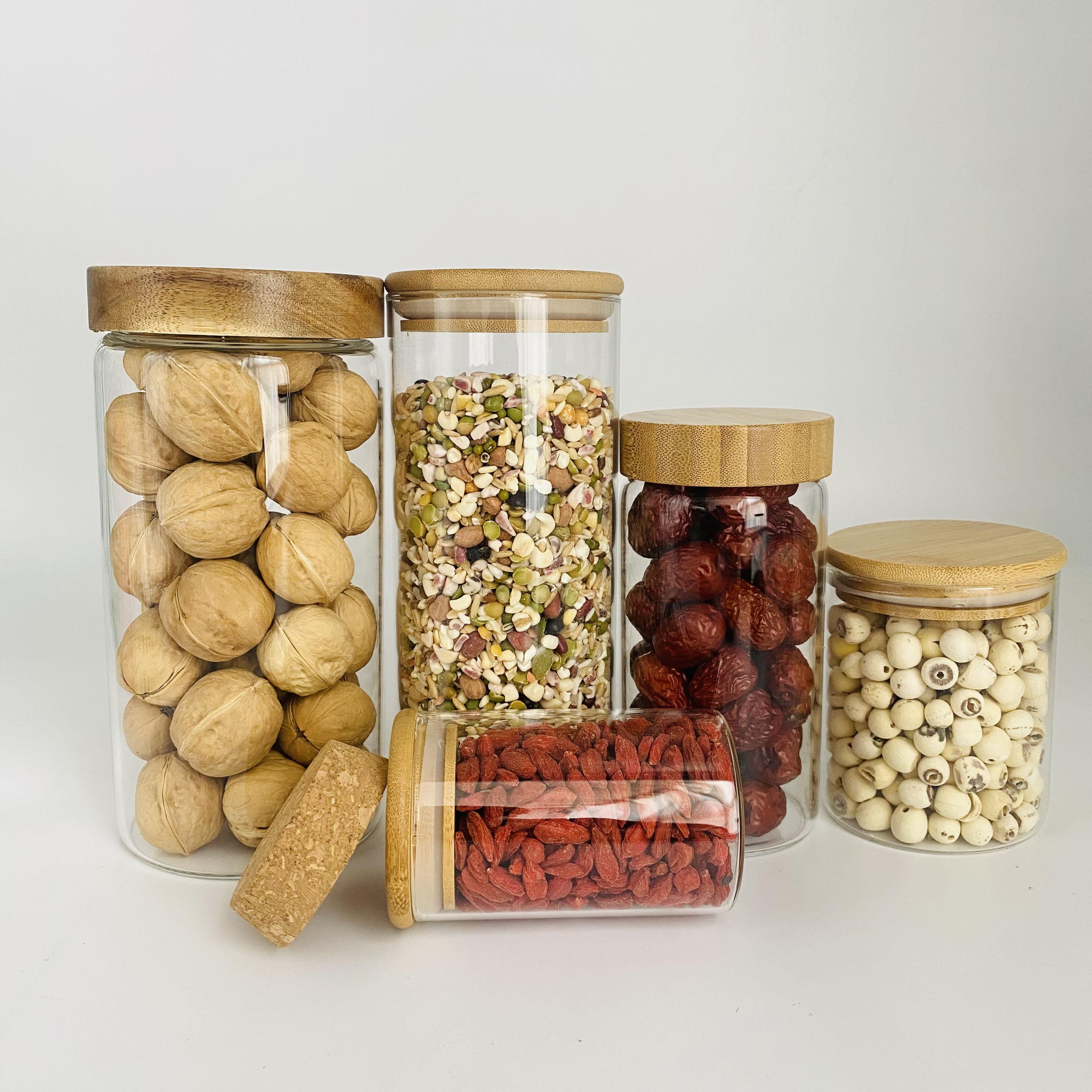 Cylinder Sealed Air Tight Kitchen Glass Spice Jar Container With Bamboo Lid Round Glass Storage Tank