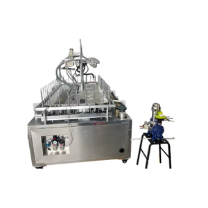 Pulvérisateur UV automatisé couche de finition machine de <span class=keywords><strong>peintre</strong></span> bois métal machines pour automobile plaque d'amorçage pour verre pour bois métal plastique - Product Image 1