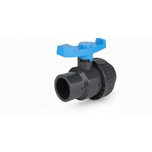 Robuste vanne sphérique SCH 80 en PVC de 2.5 pouces avec union démontable pour un débit à alésage complet - Product Image 1