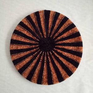 Plus haute qualité israël moucheté teinture tricoté élastique en peluche béret casquette hiver chaud femmes israël béret cravate teinture bérets pour les filles - Product Image 2