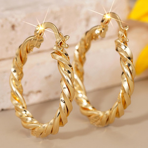 Orecchini a spirale per donna, stile street, accessori per l'orecchio da indossare tutti i giorni - Product Image 2