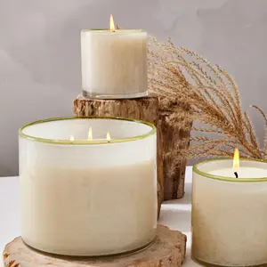Huaming Private Label Handmade Give Aways Soy Wax Aromatherapy Candles Customized Luxury Scented Candles Gift Sets in Glass Jars
