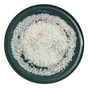 Granules généraux de HIPS en plastique de rigidité élevée de vente chaude pour des chaises de conteneurs chimiques de plateaux de fruits - Product Image 1