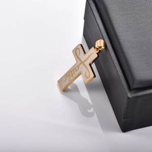 Pendentif Croix de Foi en Acier Inoxydable Plaqué Or 18K, Bijou Religieux, Cadeau de Baptême et d'Anniversaire pour Femmes et Hommes - Product Image 4
