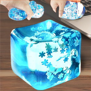 Mini Pelotas de Goma Mochi Antiestrés, Kit de Juguetes Sensoriales de PU Súper Sólido Personalizado para Niñas de 5 a 7 Años y Adultos - Product Image 2