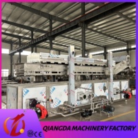 Machine à frire continue à gaz électrique commerciale Qiangda pour les chips de pommes de terre, friteuse continue pour les biscuits croustillants