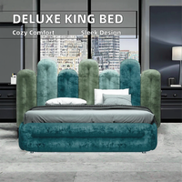 Lit confortable et doux en velours bleu vert rouge moderne avec cadre en bois de manguier, design minimaliste, personnalisable