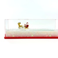 Ornement liquide acrylique thème Noël OEM/ODM en promotion, presse-papiers fluide, jouet de bureau, décoration de voiture
