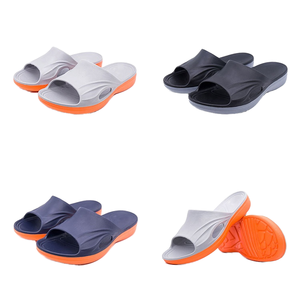 Sandalias de Plataforma con Suela de PU Resistentes al Desgaste y Ligeras para Hombre y Mujer, con Soporte de Arco Cómodo, de Secado Rápido, para Piscina, Invierno - Product Image 1