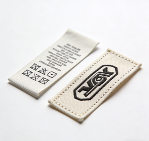 Étiquettes de lavage personnalisées directes d'usine, écologiques, en <span class=keywords><strong>coton</strong></span> biologique, imprimées, pour vêtements - Product Image 3