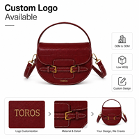 Sac de selle personnalisé en PU gaufré croco, demi-lune, à bandoulière avec boucle, sangle détachable, OEM ODM, logo personnalisé, faible MOQ