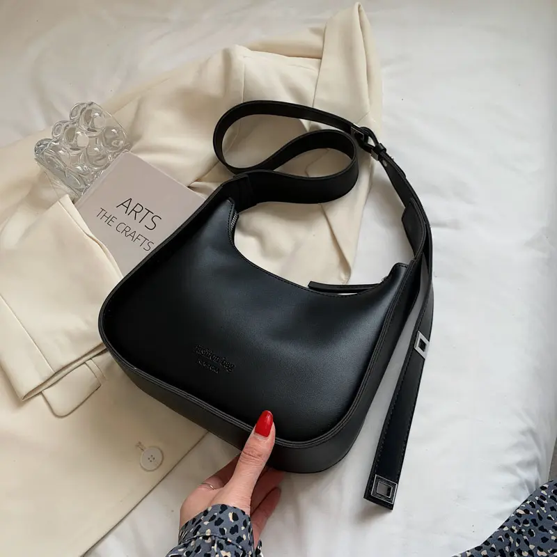 Casual Satchels Wide Straps Fashion Bag Handbag 2021 Designer Hand Messenger Bag Women New Fashion Luxury Hand Saddle Bags