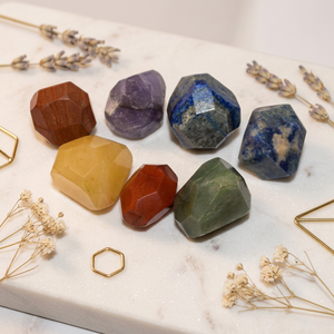 Nouveaux produits cristaux bruts 7 Chakra ensemble pierre semi-précieuse artisanat pour Fengshui Chakra cristaux de guérison pierres brutes - Product Image 1