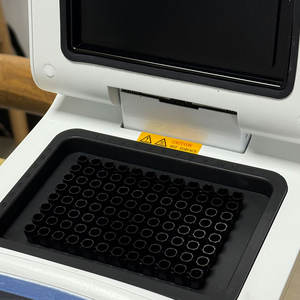 Analyseur <span class=keywords><strong>PCR</strong></span> quantitatif en temps réel à fluorescence, 16 puits * 0,2 ml, <span class=keywords><strong>machine</strong></span> QPCR, <span class=keywords><strong>PCR</strong></span> en temps réel, système de détection à 5 canaux - Product Image 4