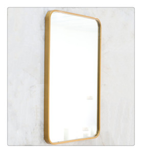 Miroir mural en métal doré vintage de haute qualité grande longueur avec design en arc décor de chambre forme rectangle disponible en gros - Product Image 1