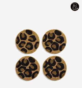 Ensemble de dessous-de-verre en perles faites à la main pour la table à manger, décoration de la maison, accessoire de table élégant et réutilisable pour les tasses à thé, à café, les verres et les cadeaux - Product Image 2