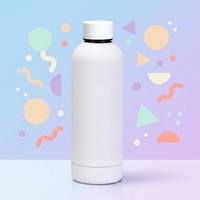 Bouteille d'eau portable à faible MOQ en acier inoxydable à double paroi isolée sous vide sans BPA à petite ouverture pour le sport et les activités de plein air