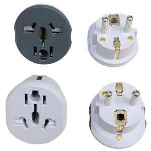 Adaptador de viaje universal 16A, enchufe europeo, alemán y francés para electrodomésticos con pines de cobre puro y material ABS - Product Image 2