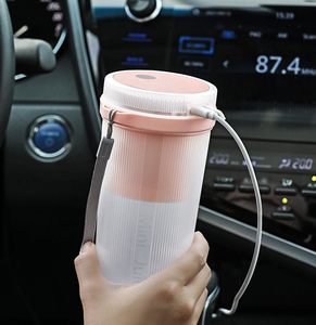 USB Rechargeable 6-Blades Mini Personal Blender 300ml Juicer Cup for Home <b>Car</b> Use Portable Fruit Hotel Manual <b>Push</b> Button Blende - Product Image 6