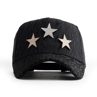 Casquette de baseball ajustable en PVC à 6 panneaux avec broderie de texte alphanumérique, design tendance hip-hop, unisexe, toutes saisons, en stock