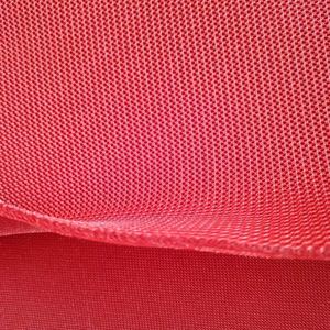 Tela de Malla 3D Transpirable Negra 100% Poliéster para Zapatos, Sofás, Autos, Prendas, Equipaje y Accesorios para Niñas - Product Image 2