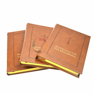 Libro de Tapa Dura con Acabado UV Localizado, Encuadernación de Tapa Dura, Edición Especial, Impresión de Libros con Bordes Pintados Personalizados - Product Image 2