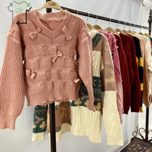 Vente en gros de 50 sweats à capuche thermiques usagés pour l'hiver Street Option bon marché pour vêtements - Product Image 3