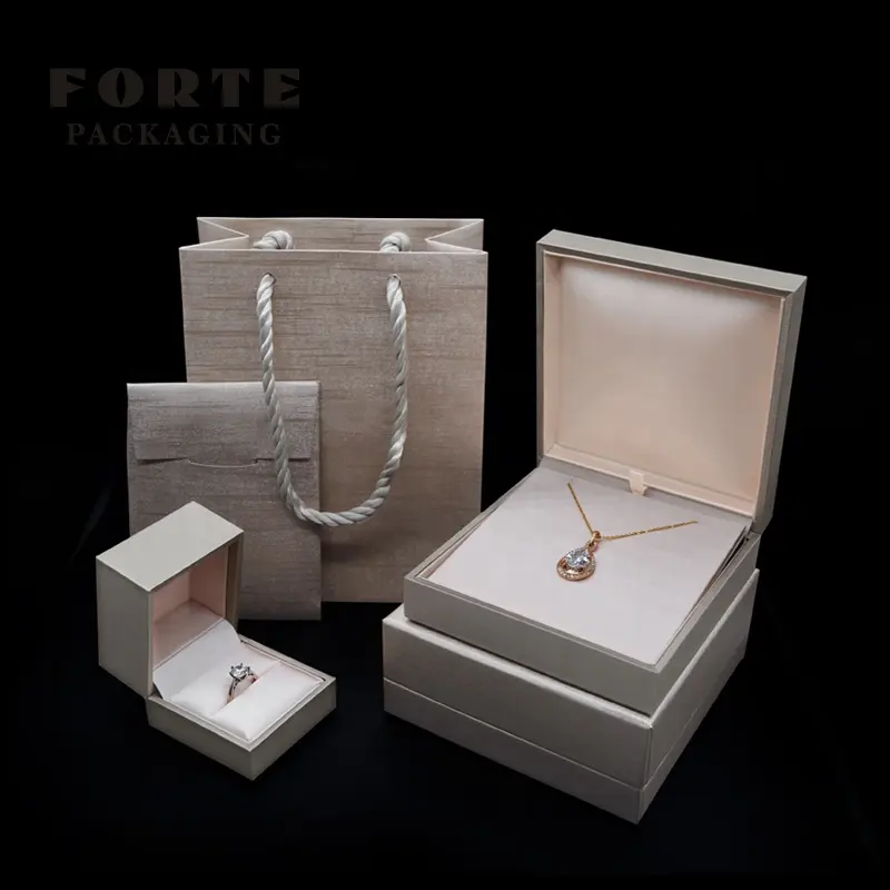 FORTE silk inside wholesale high end gold luxury custom logo Leather jewellery boxes packaging necklace earring jewelry box