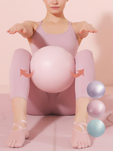Pelota <span class=keywords><strong>de</strong></span> Pilates <span class=keywords><strong>de</strong></span> PVC, Pequeña, <span class=keywords><strong>de</strong></span> 9 Pulgadas, Mini Pelota <span class=keywords><strong>de</strong></span> Ejercicio Suave y Duradera para Masaje, Estabilidad, Barra, <span class=keywords><strong>Yoga</strong></span>, Ejercicio Físico, Mate - Product Image 1