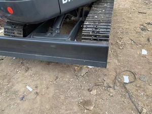 Excavadora usada pequeña Doosan Dh60 Dx60 Dh55 a la venta con componente de motor central - Product Image 5