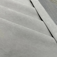 Approvisionnement d'usine de haute qualité un côté plaine un côté rayures conception Chenille 95% tissu de rideau occultant