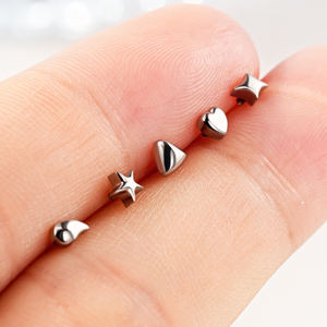 ASTM F136 Titane Fileté Coeur Top End pour Tragus Helix Cartilage Nez Stud Ring <span class=keywords><strong>Piercing</strong></span> - Product Image 5