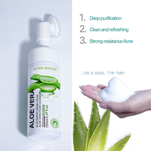 Gel <span class=keywords><strong>nettoyant</strong></span> pour le visage à l'aloe vera, best-seller, pour un nettoyage doux et en profondeur, hydratant et nourrissant. Bouteille de 450 ml. - Product Image 3