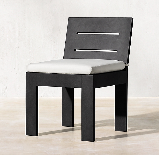 chaise