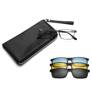 Nuevo <span class=keywords><strong>Clip</strong></span> <span class=keywords><strong>magnético</strong></span> en el marco de las <span class=keywords><strong>gafas</strong></span> Hombres Marco de prescripción óptica <span class=keywords><strong>Gafas</strong></span> Hombres Rectángulo <span class=keywords><strong>Clip</strong></span> polarizado <span class=keywords><strong>Gafas</strong></span> de sol - Product Image 5