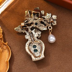 Broche en métal plaqué or vintage, style traditionnel antique, avec <span class=keywords><strong>gourde</strong></span> bleue, fleur et perle, pour femme, usage quotidien - Product Image 5