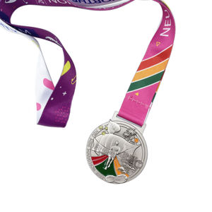 เหรียญรางวัลกีฬาโลหะสีทองขายดี พร้อมริบบิ้น ลายเสือ - Product Image 4