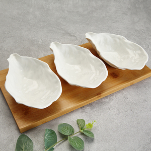 WEIYE 2025 nouveauté huître coquille forme fruits de mer <span class=keywords><strong>plateau</strong></span> assiette ensemble Base en bambou blanc porcelaine sauce de soja plat en céramique - Product Image 2