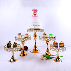 Überzogene <span class=keywords><strong>Gold</strong></span> High Foot Torten ständer Set Hochzeits tablett Dessert Dessert Spiegel <span class=keywords><strong>Display</strong></span> Tisch Kuchenst änder Set Lieferanten - Product Image 3