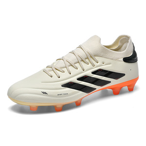Botas de Fútbol de Nuevo Estilo para Hombre y Mujer, Tacos Largos, Zapatos de Entrenamiento Antideslizantes para Estudiantes y Jóvenes (zapatos de fútbol) - Product Image 1