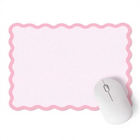 Tapis de souris PC antidérapant à bords festonnés, 9,8x7,9 pouces, rose |   Tapis de bureau en caoutchouc imperméable en tissu style anime personnalisé
