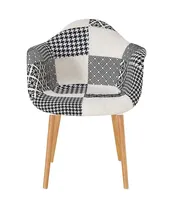 Fauteuil en tissu patchwork écologique, design moderne, confortable et abordable, idéal pour le salon, en vente