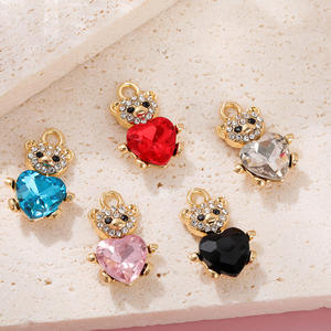 Vintage gothique Cool croix ours crâne pendentif bricolage à la main boucles d'oreilles collier accessoires matériel - Product Image 1