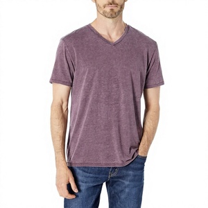 T-shirt Homme Col V 100% Coton GSM 160 Personnalisé avec Logo OEM – Vêtement d'été Doux de Haute Qualité à Prix Bas – MOQ - Product Image 1
